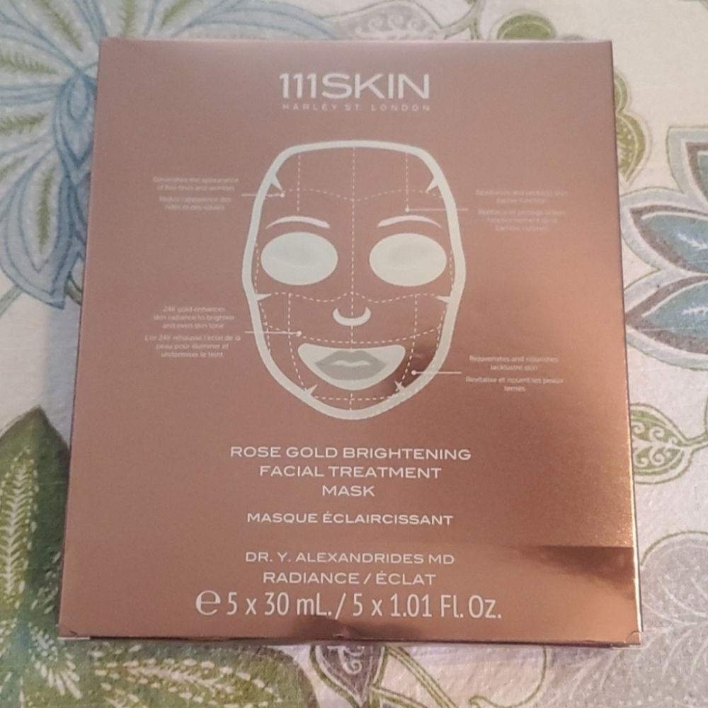 111Skin box of 5 face masks